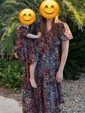 Gap - Mom & Me Matching Dresses (size M & 3T)